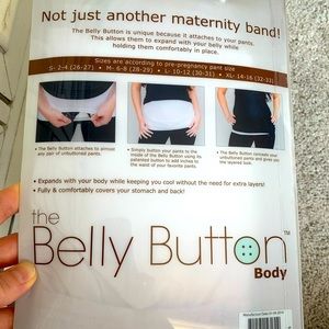 Medium belly button band NWT